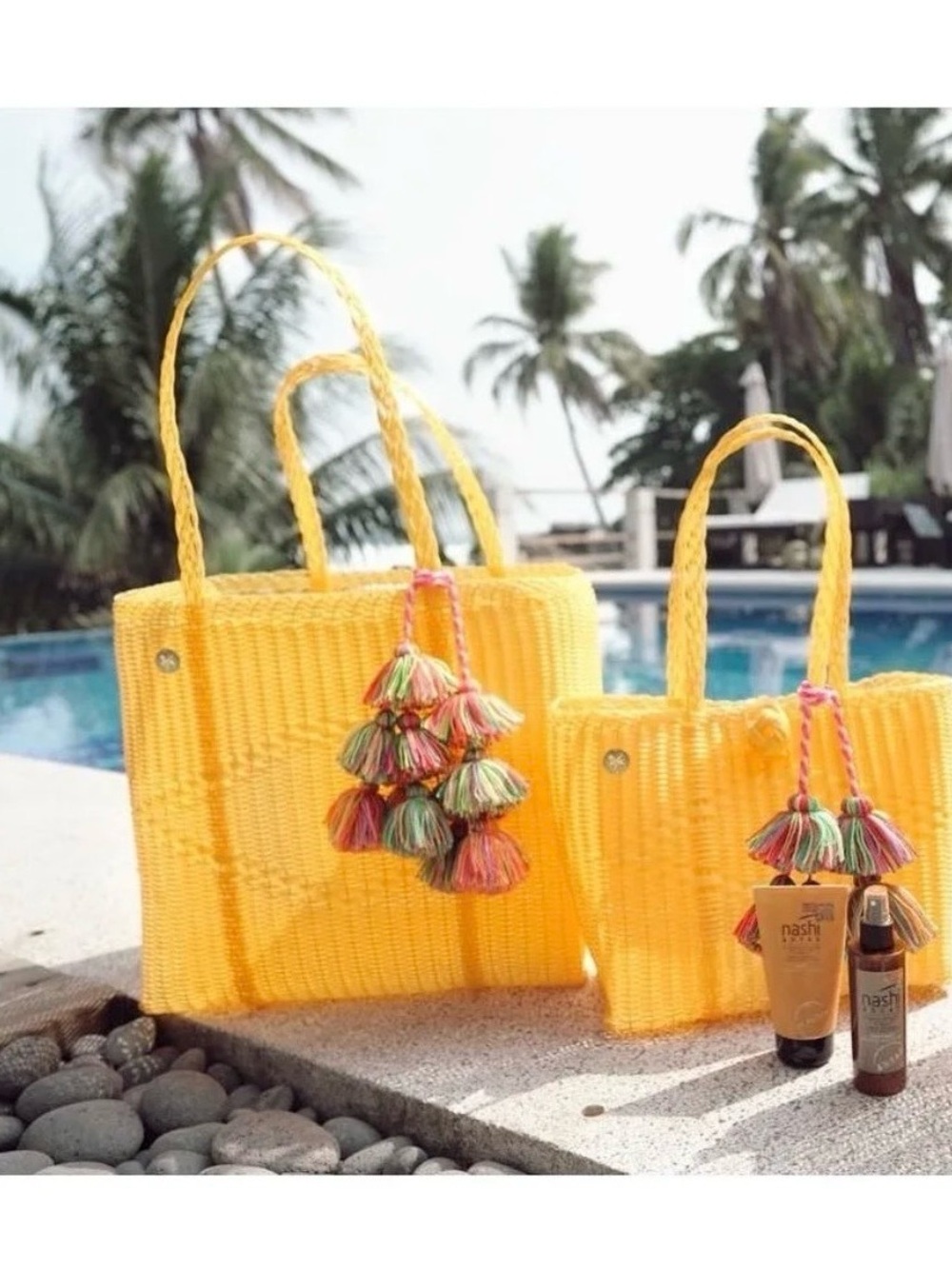 NWT Terez + Las Guanacas Recycled Handwoven Waterproof Banana Yellow Tassel Bag - Picture 1 of 10